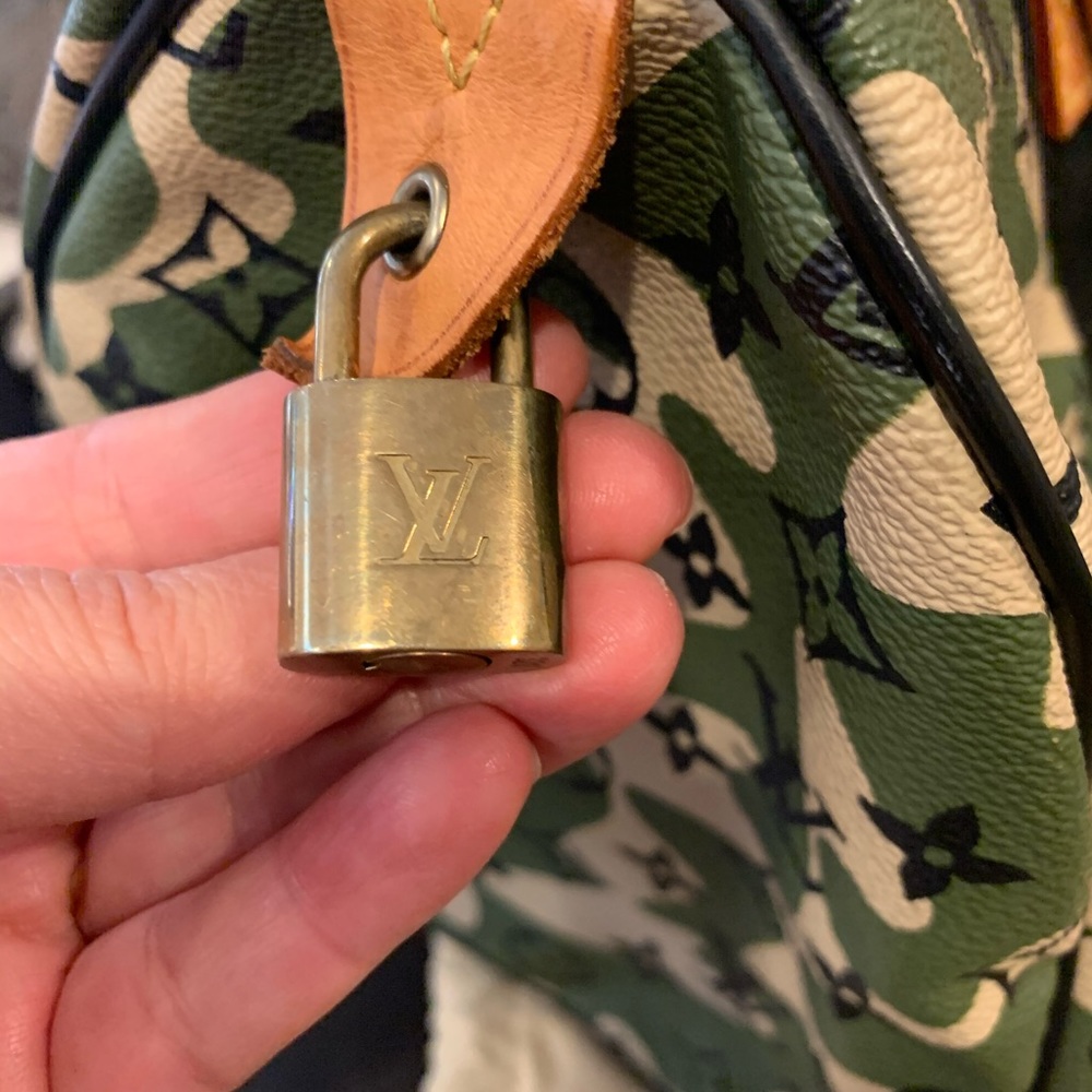 Louis Vuitton Camouflage Speedy 35 - Picture 3 of 13